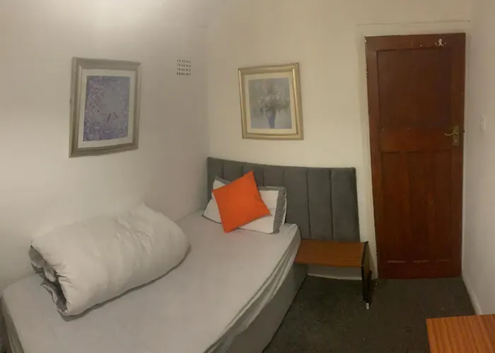 Stay Inn M30